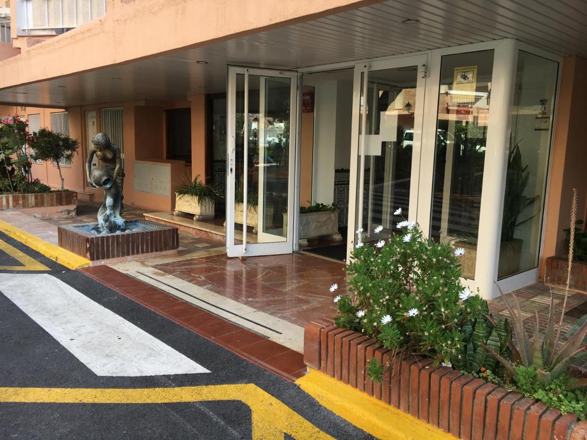 Piso en Alquiler en Benalmádena Costa Apartamento Exterior foto