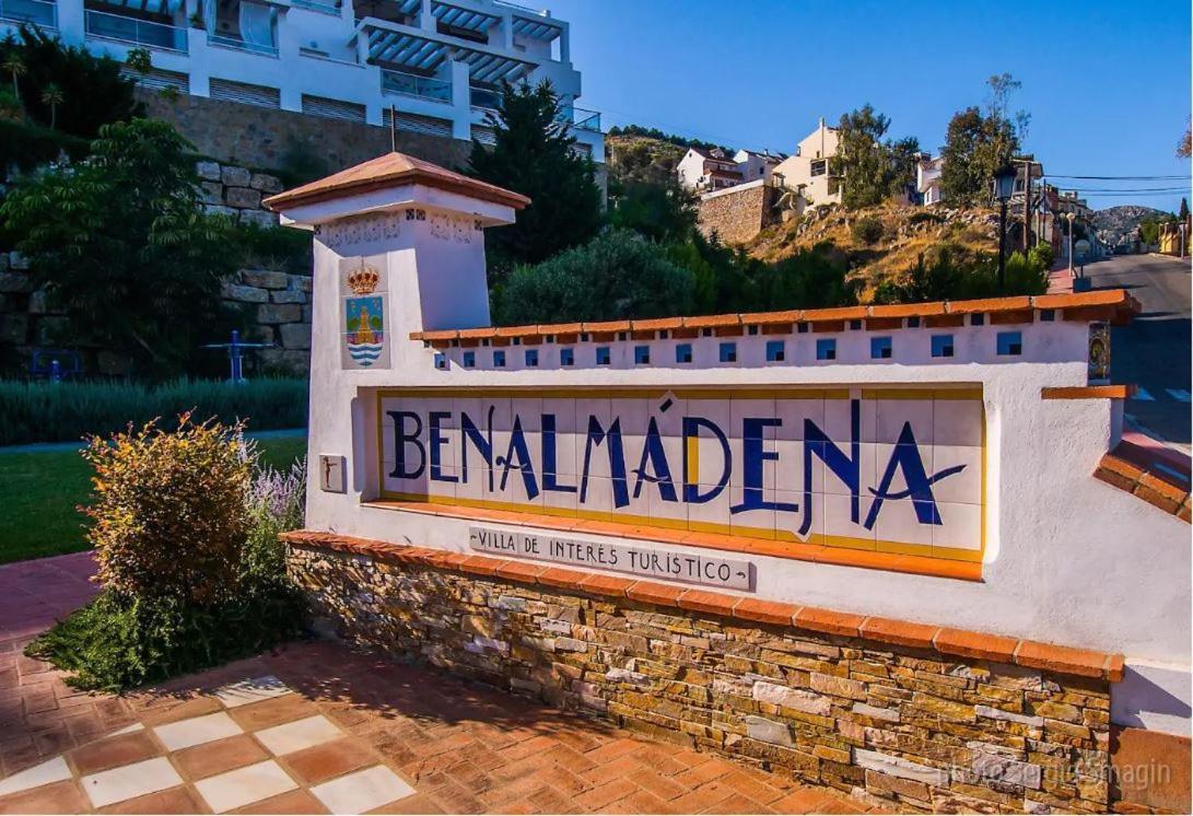 Piso en Alquiler en Benalmádena Costa Apartamento Exterior foto